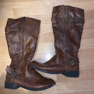 Women’s knee high boots